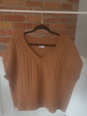 Frank & Oak Cable Knit V-Neck Sweater Vest in Camel